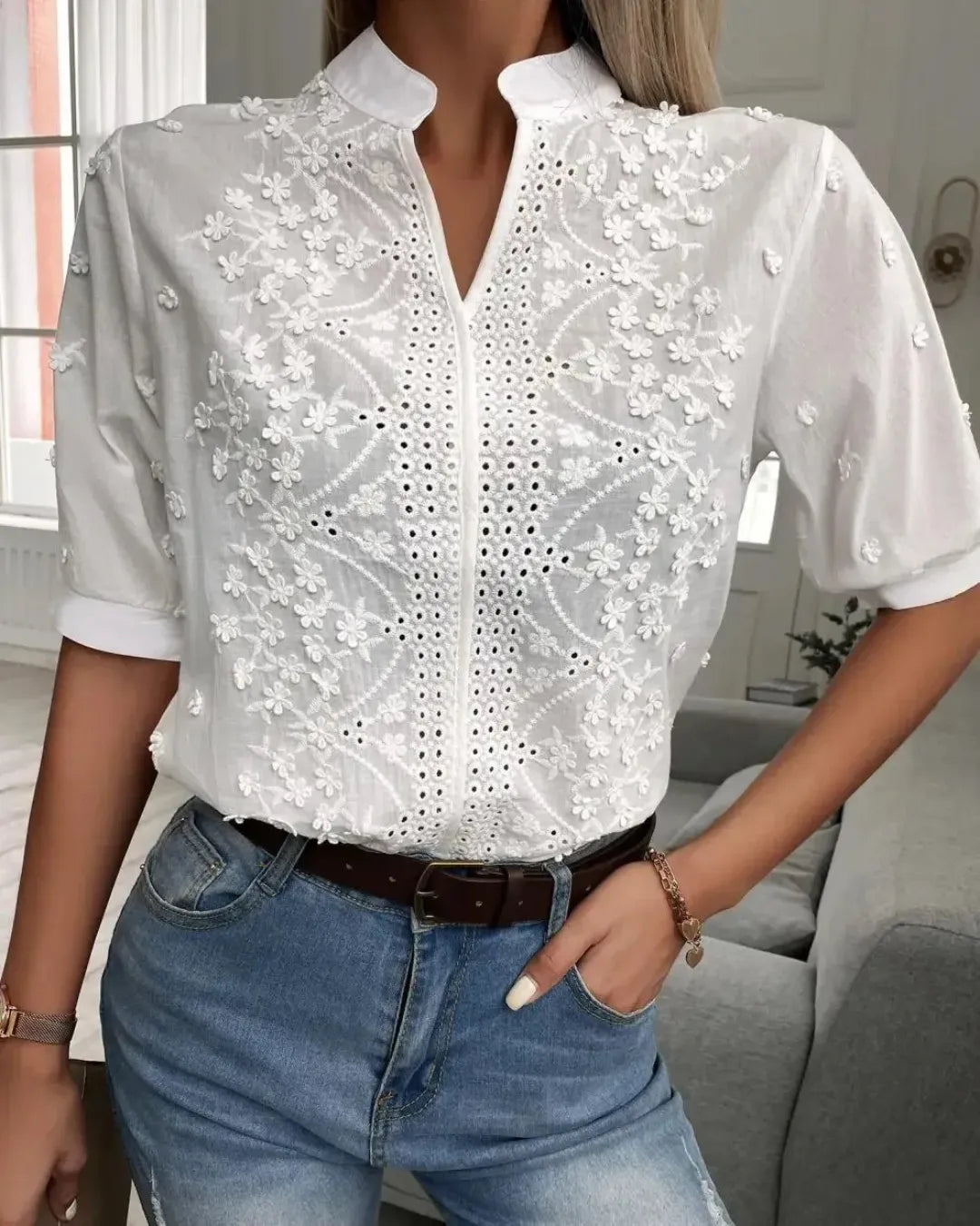 Embroidered White Cotton Blouse with Mandarin Collar
